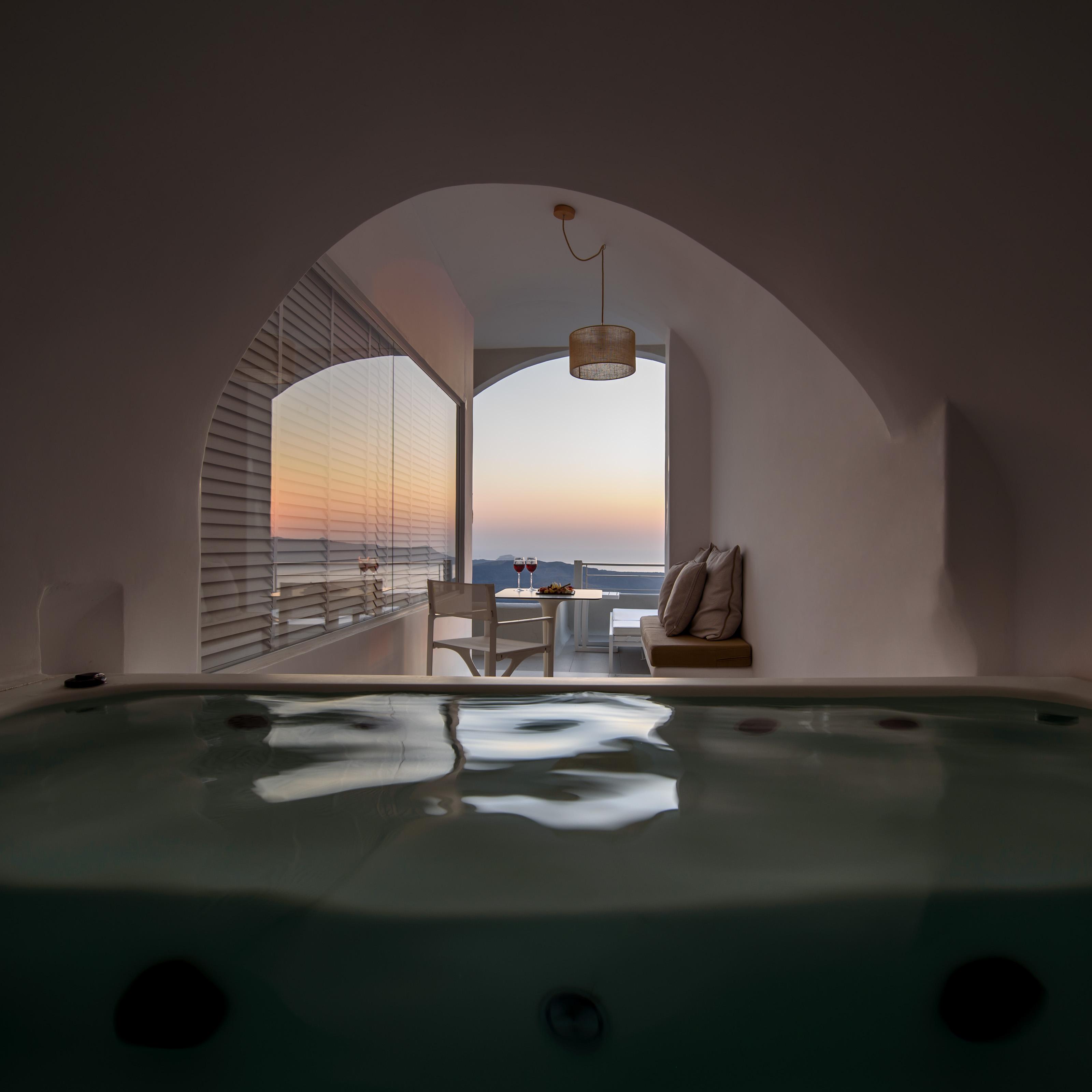 Nefeles Luxury Suites ฟิรา ภายนอก รูปภาพ